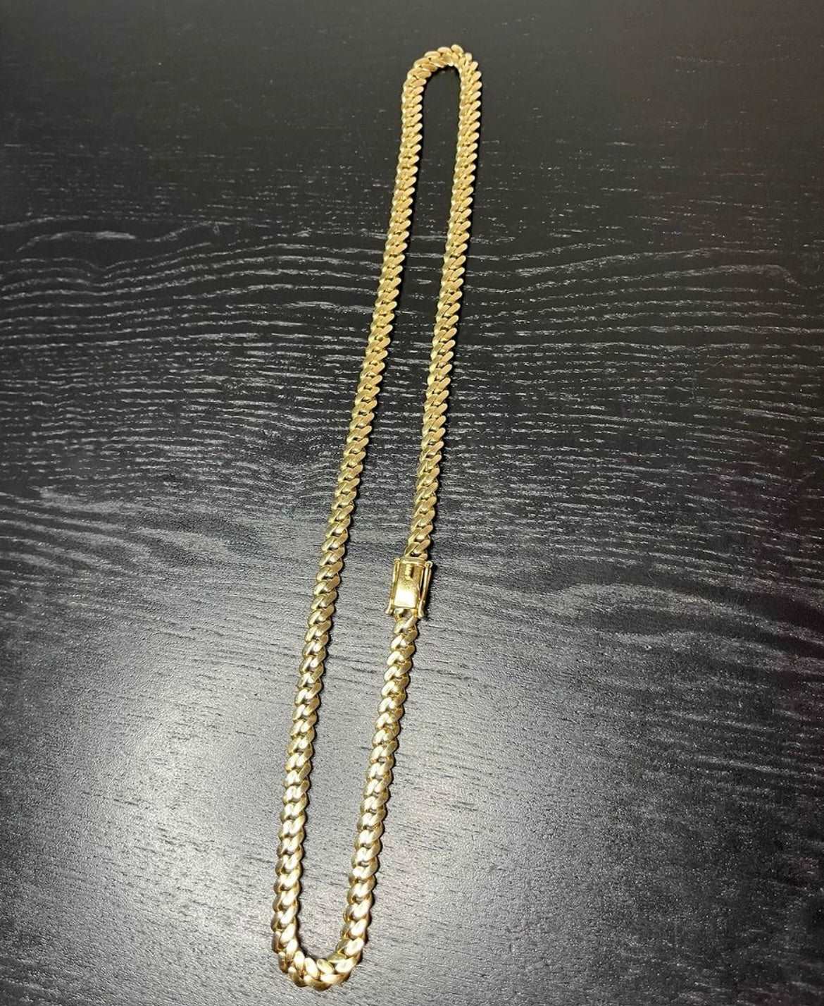 9ct Cuban Chain