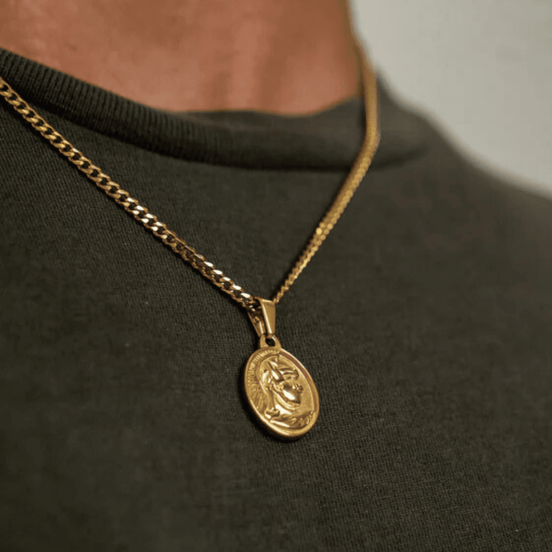 Centurion Pendant Gold - Casainte